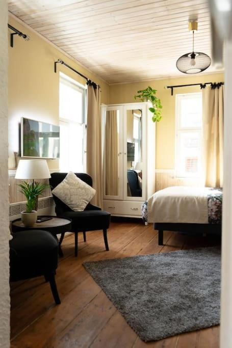 Garden Studio Next To Telliskivi & Old Town ทาลลินน์ ภายนอก รูปภาพ